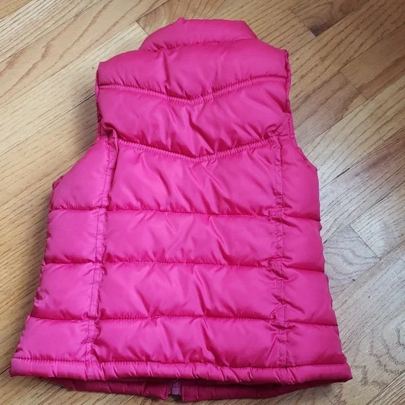 Old Navy puffer vest size Small 🐖 - Picture 3 of 3